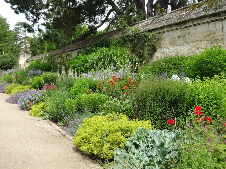 Classic Herbaceous border at Oxford Botanic Garden.