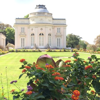 Château de Bagatelle.